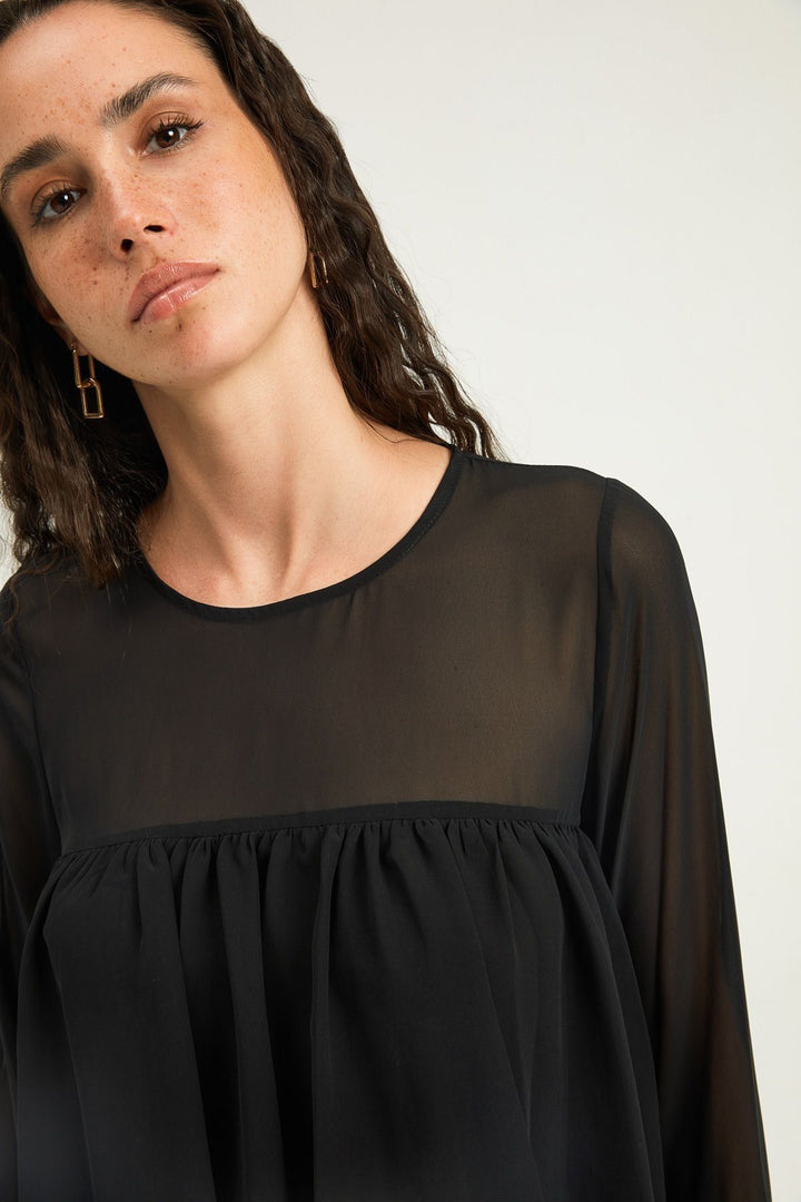 Fırfırlı Bisiklet Yaka Bluz Siyah