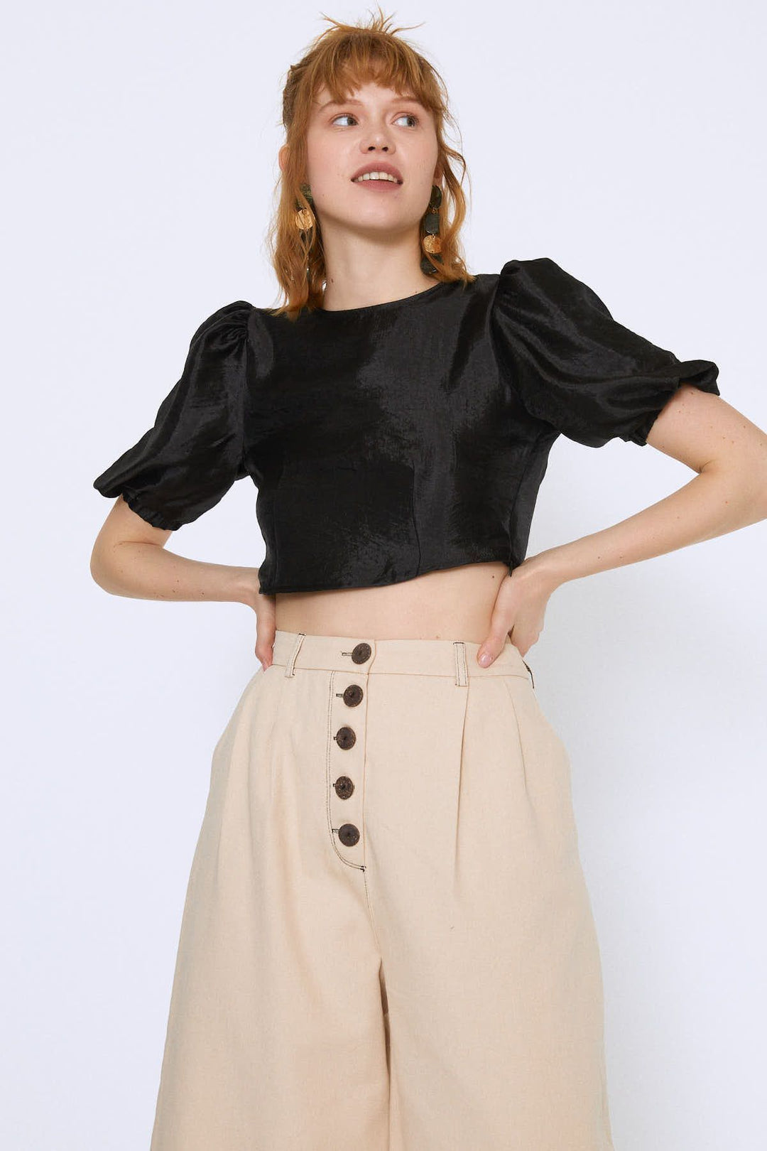 Balloon Sleeve Crop Blouse Black
