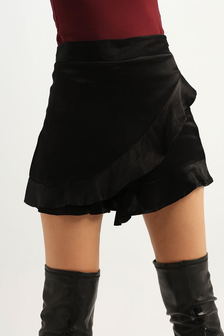 Ruffle Short Skirt Black
