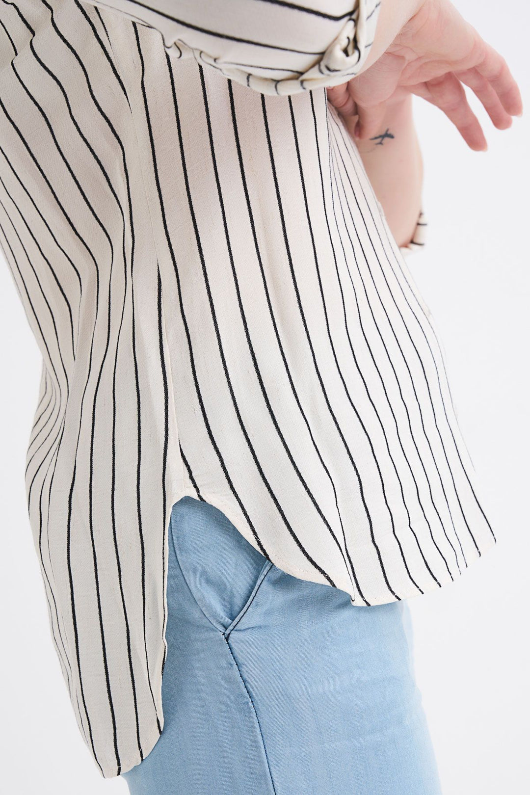 Çizgili Cepli Keten Gömlek Siyah