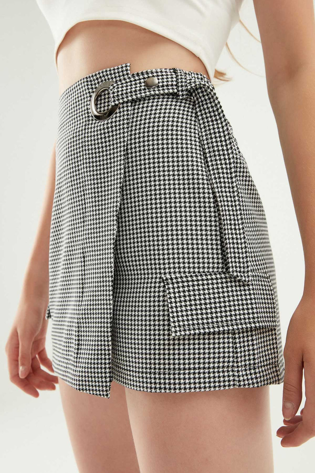 Checked Belt Short Skirt Black