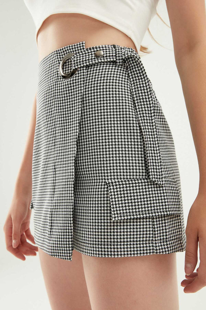 Checked Belt Short Skirt Black