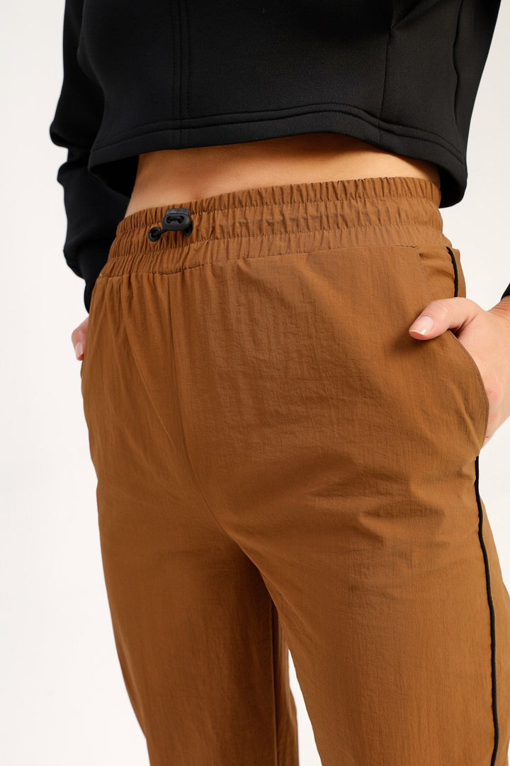 Elastic Tie Waist Jogger Pants Camel