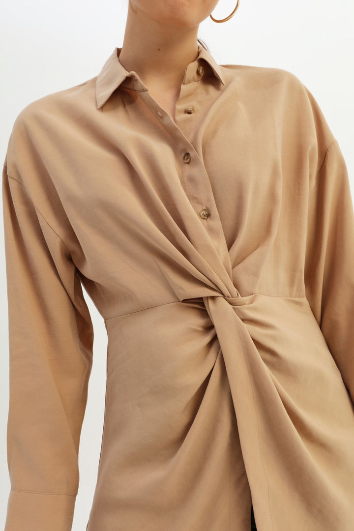 Beli Büzgülü Gömlek Bej