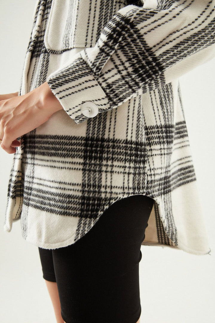 Çizgili Büyük Cepli Gömlek Siyah