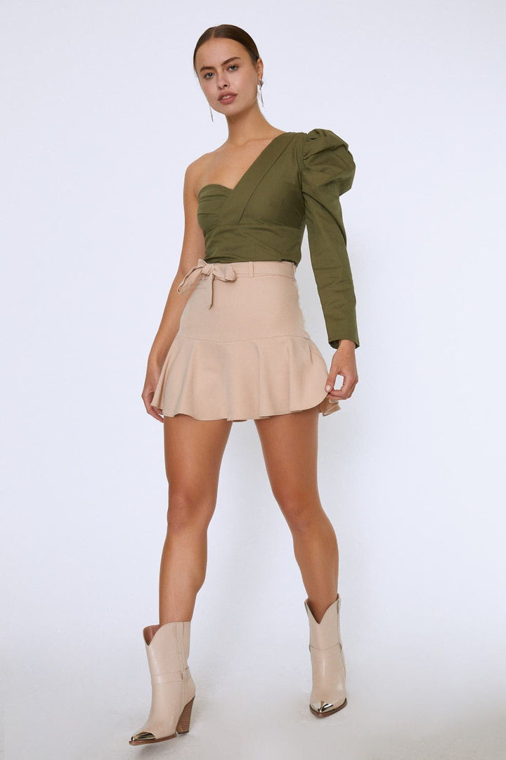 Beli Kuşaklı Etek Ucu Volanlı Etek Şort Bej