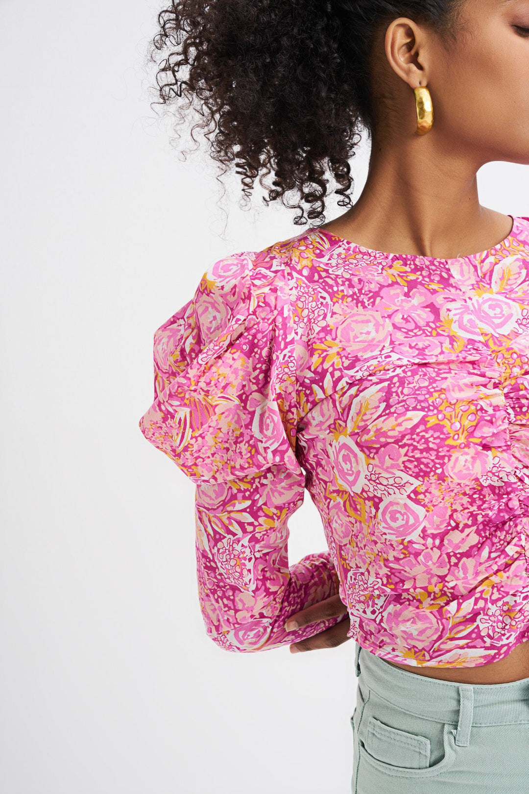Floral Patterned Ruffle Detailed Blouse Pink