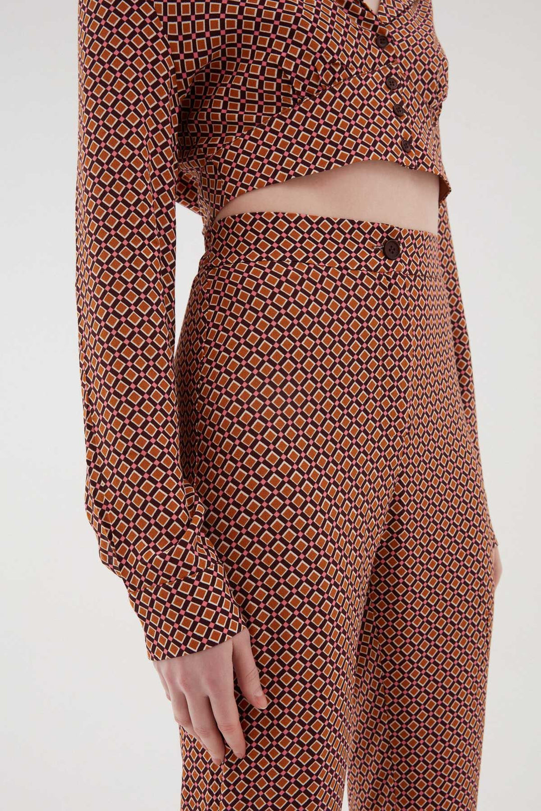 Desenli Beli Lastikli Bol Pantolon Kahverengi