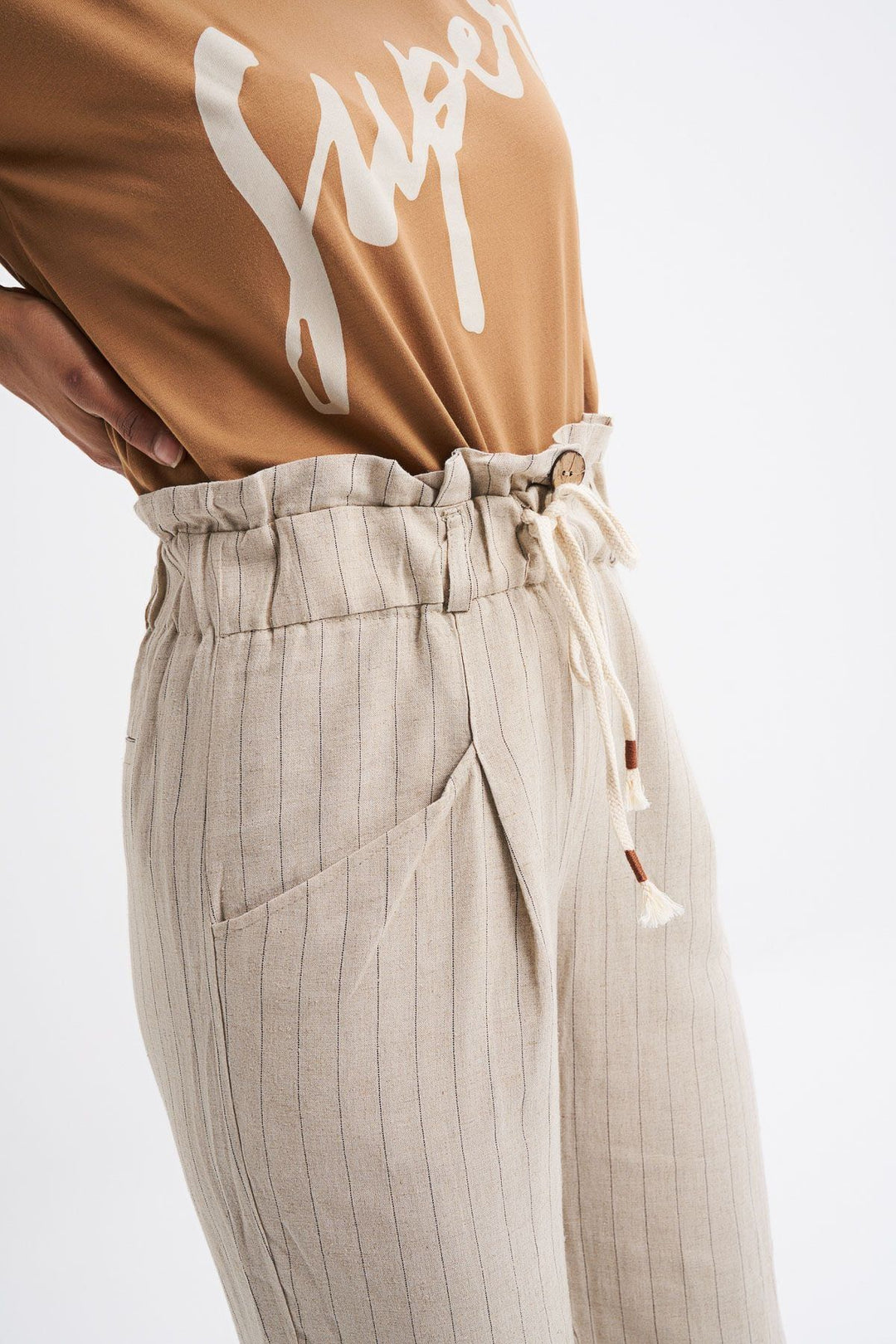 Hasır Kemerli Keten Pantolon Bej