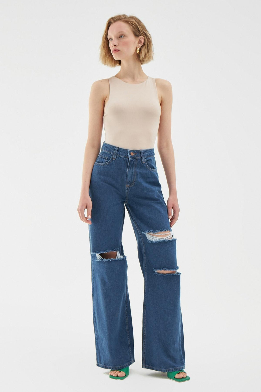 Yırtık Detaylı Bol Paça Kot Pantolon Mavi