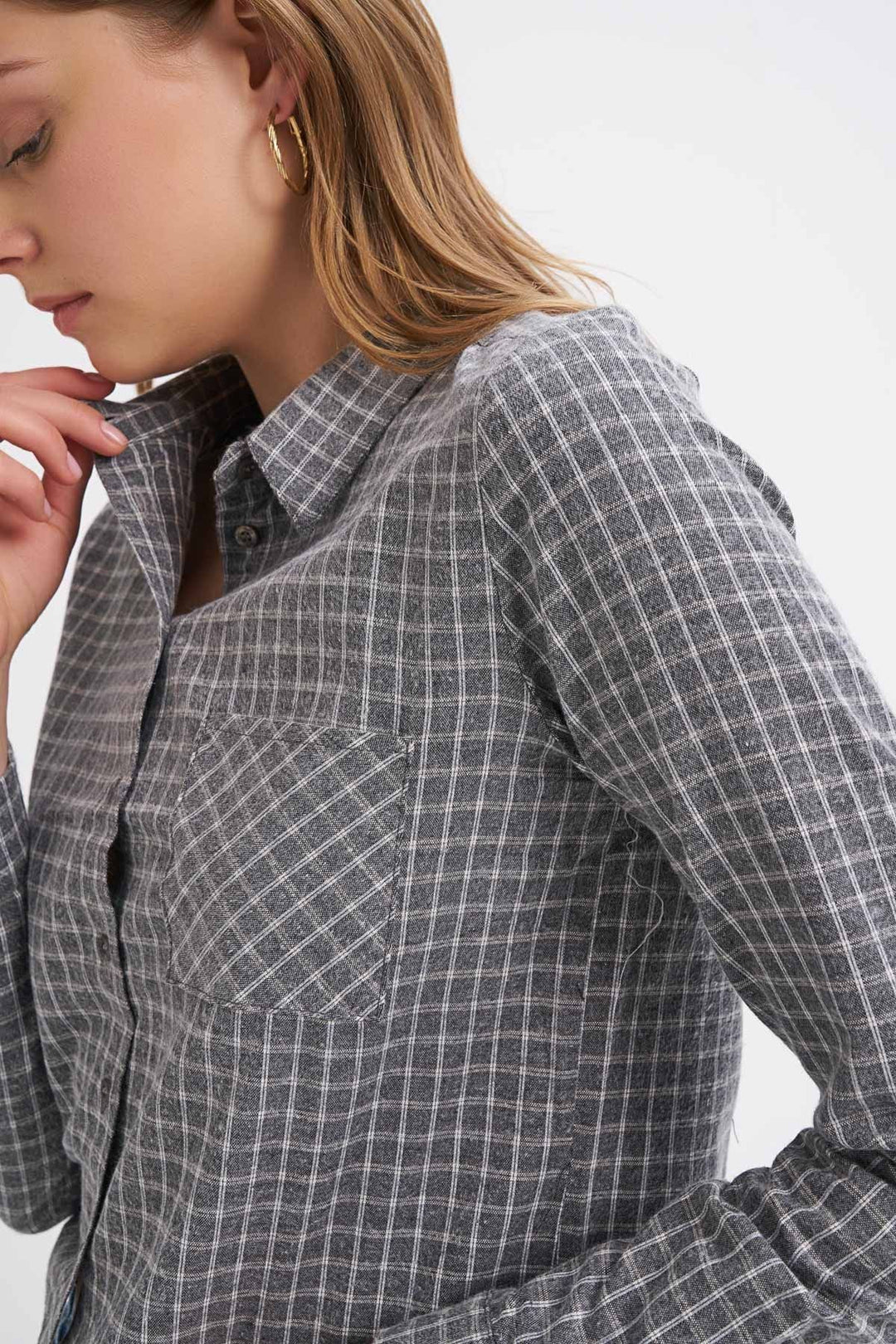 Tek Cepli Ekose Gömlek Gri