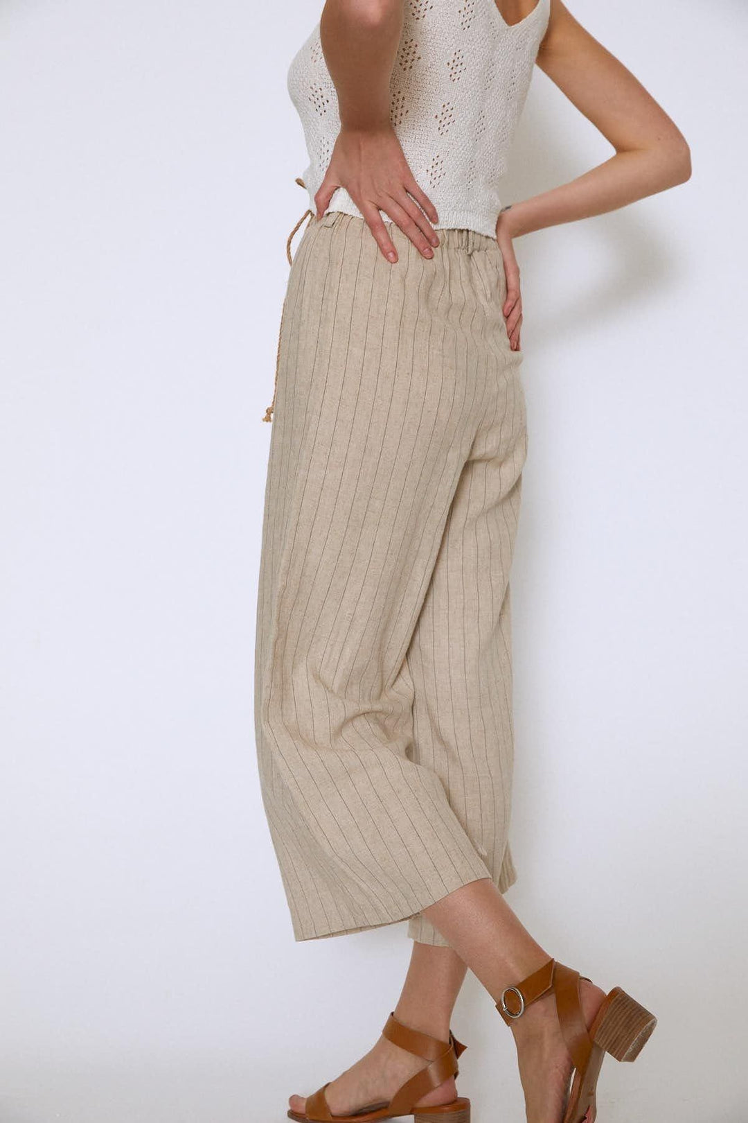 Hasır Kemerli Keten Pantolon Bej