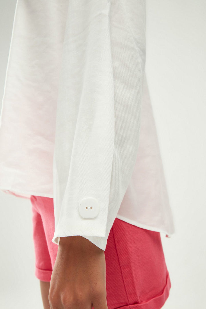 Buttoned V-Neck Shirt Ecru