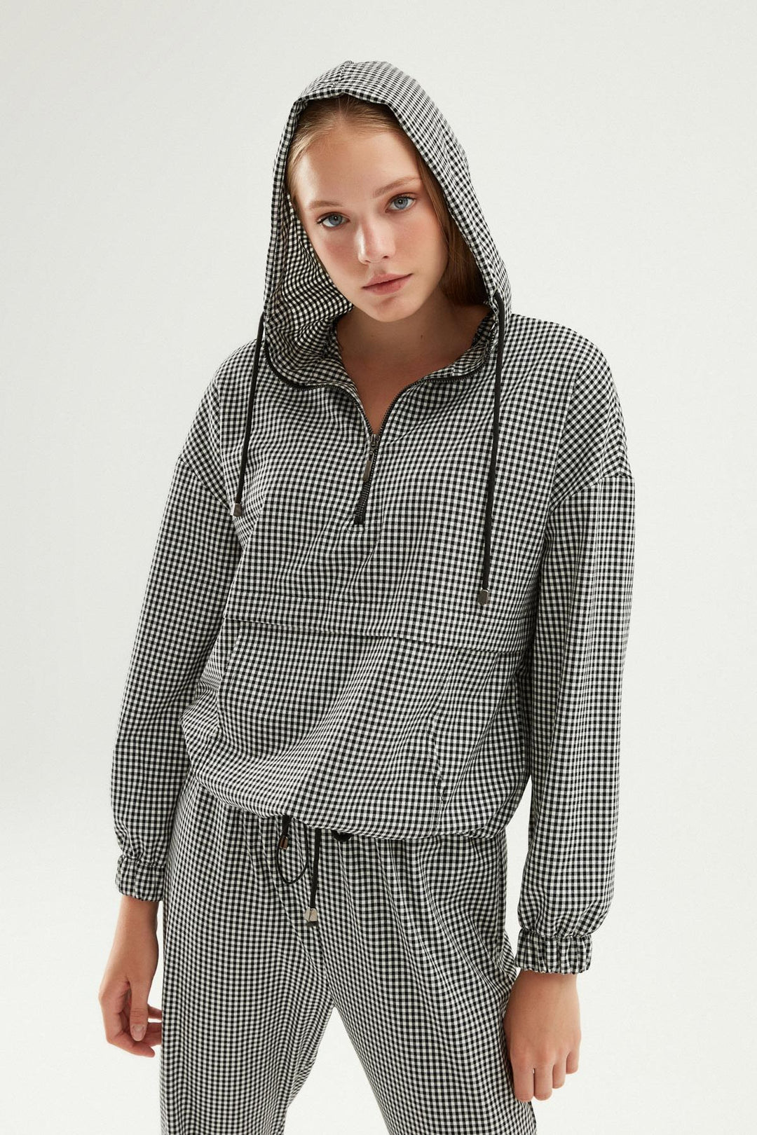 Checkered Hoodie Sweatshirt Black