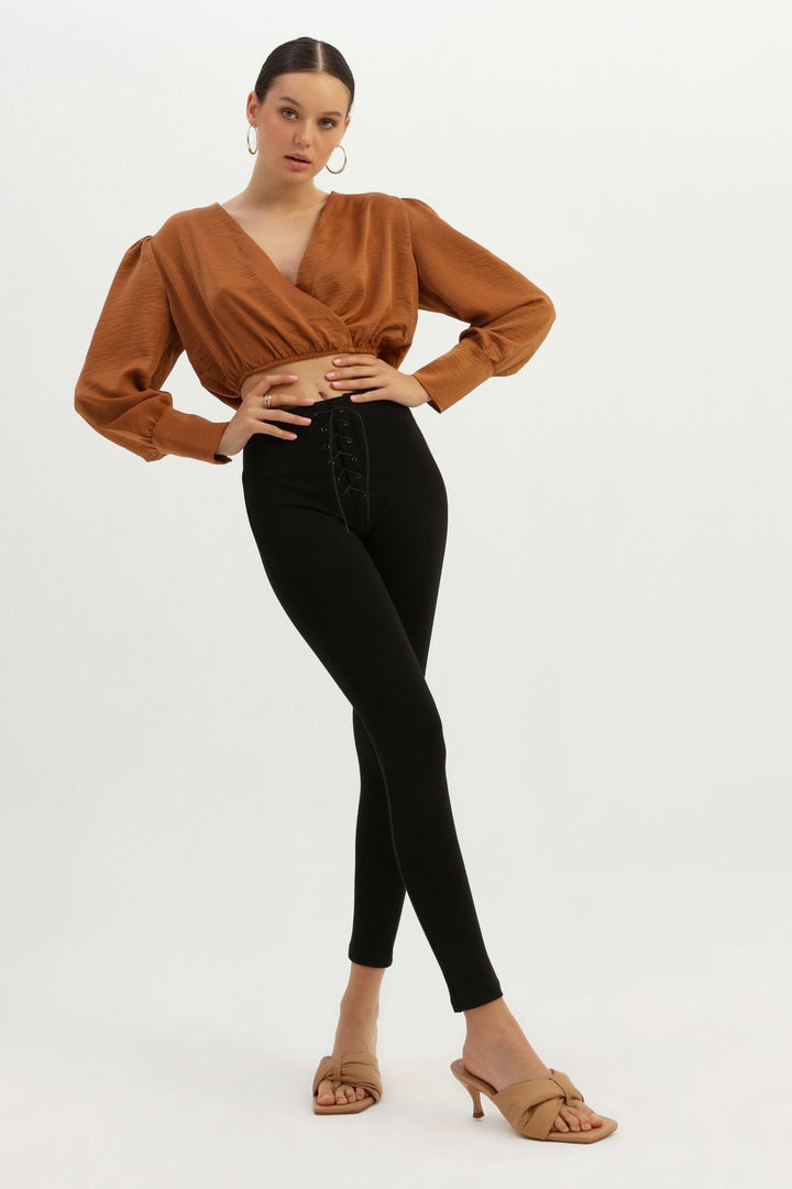 Bağcık Detaylı Yüksek Bel Tayt Siyah