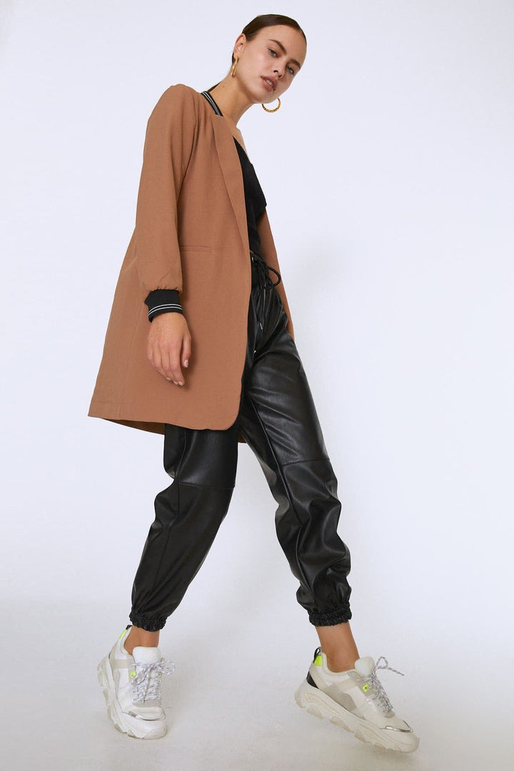 Ribanalı Fleto Cepli Uzun Ceket Camel