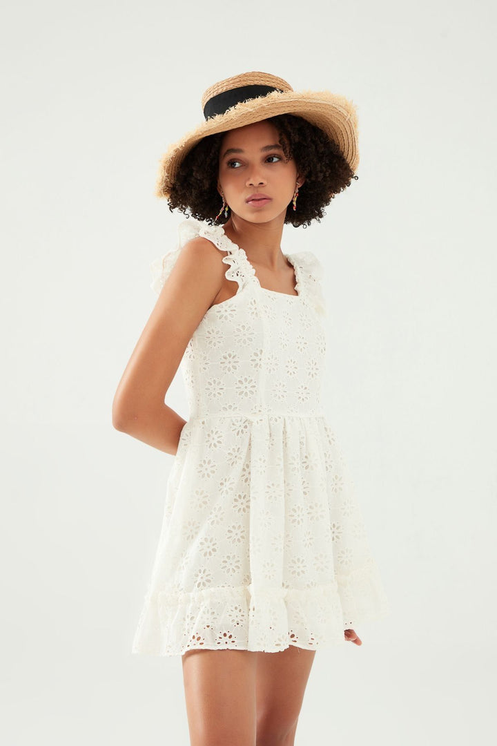 Askılı Kare Yaka Güpür Elbise Beyaz