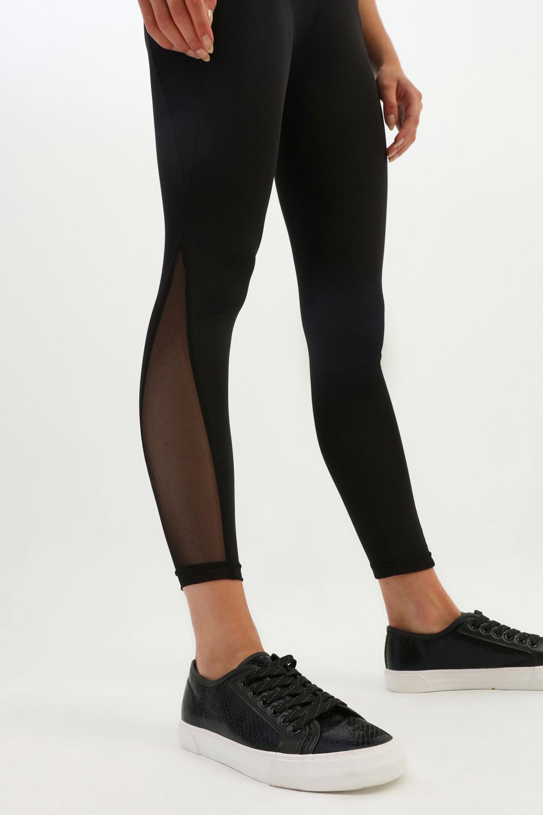 File Detaylı Spor Tayt Siyah