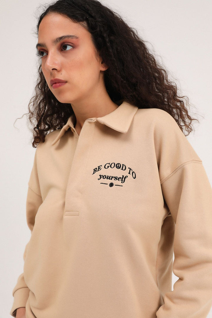 Polo Neck Sweatshirt with Slogan Dark Beige