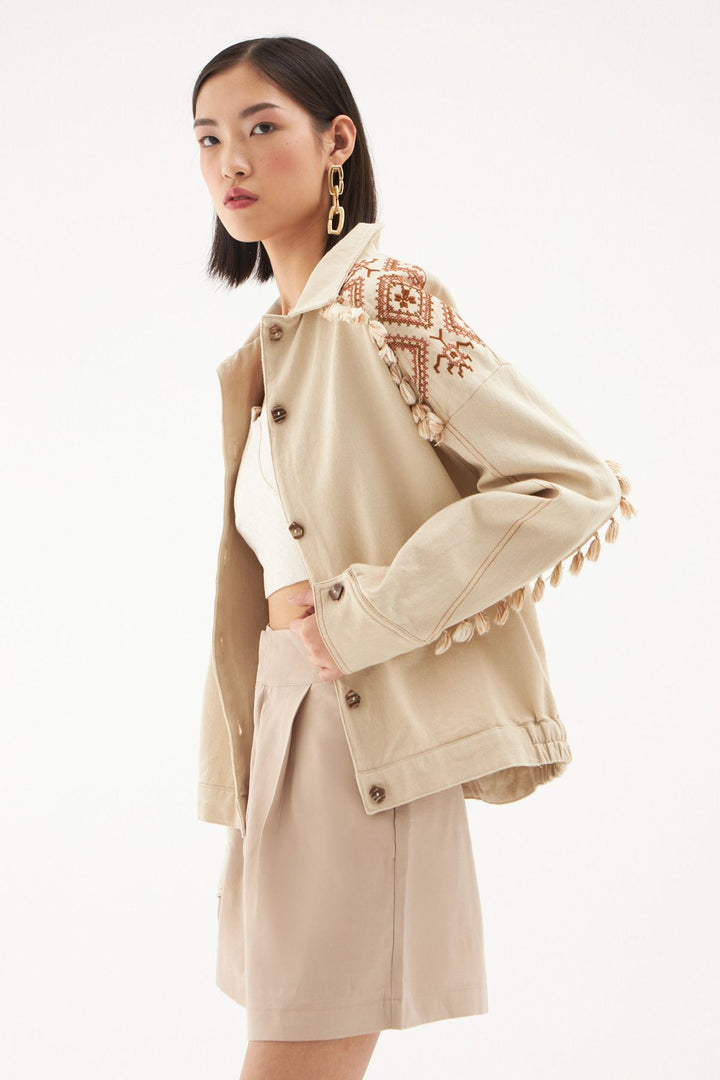 Püskül Detaylı Ceket Taş