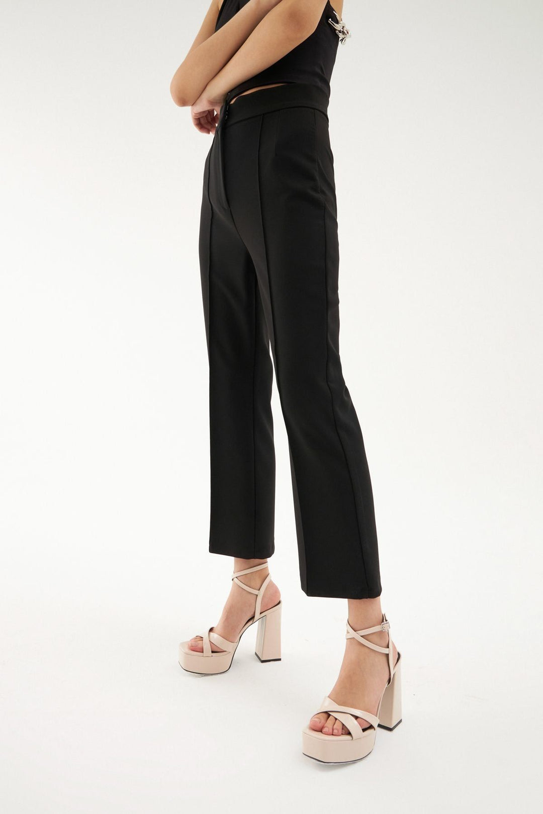High Waist Pleated Trousers Black
