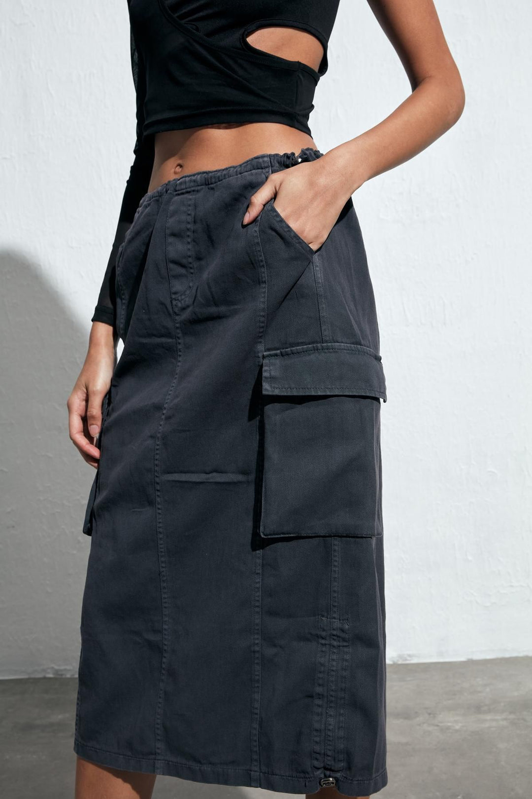 Pocket Detailed Cargo Midi Skirt Gray