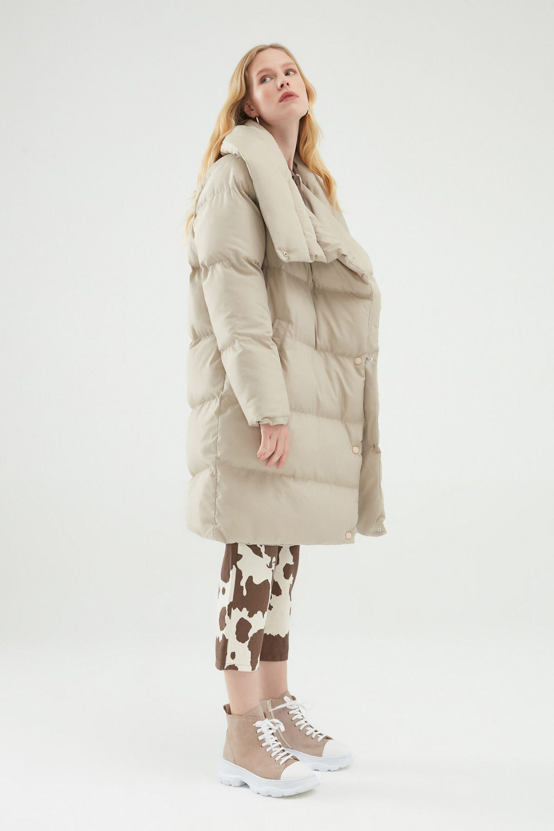 Kruvaze Şişme Mont Bej