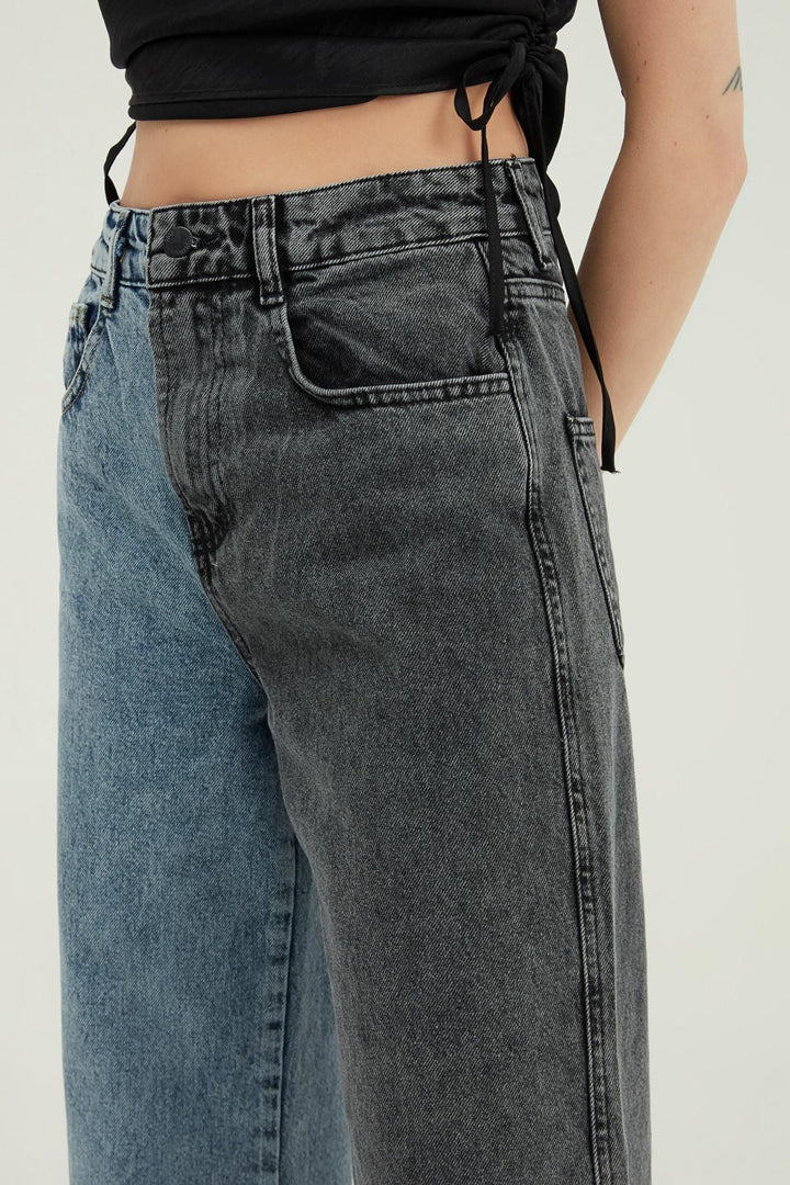 Two Color Wide Leg Jeans Blue
