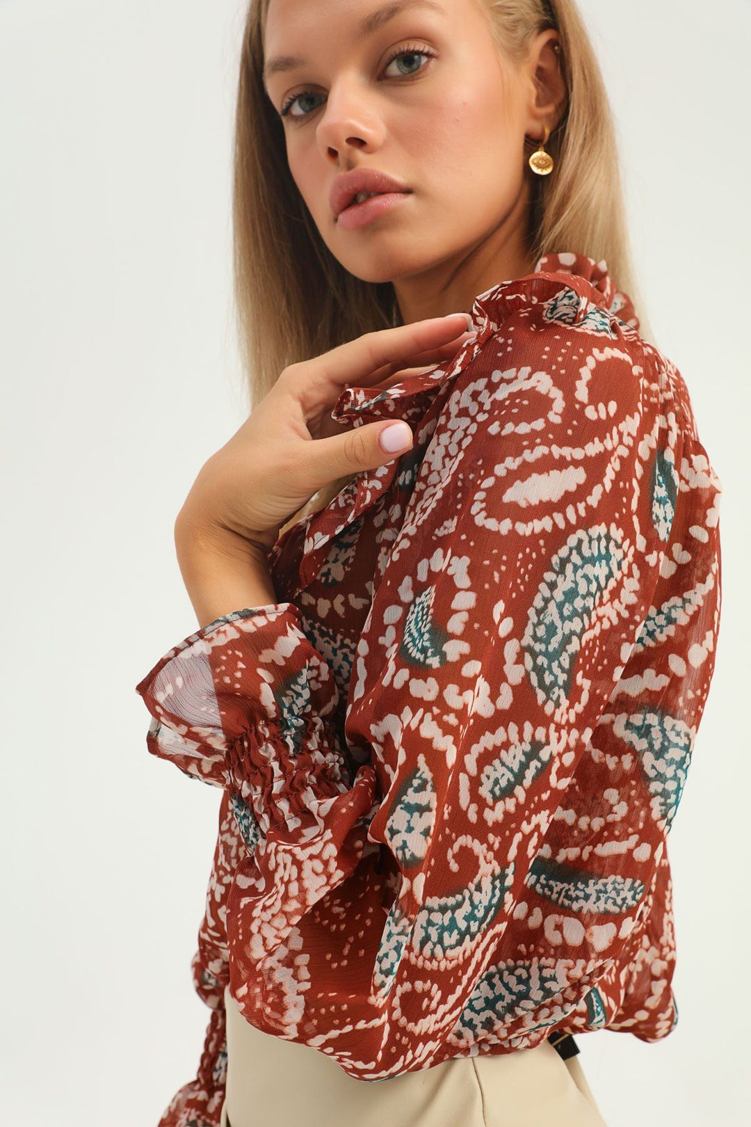 Patterned Ruffle Tulle Blouse Tile