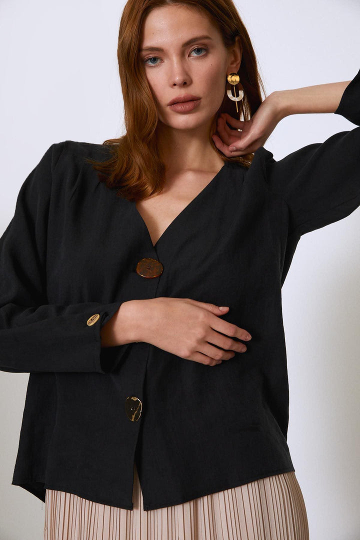 Buttoned V-Neck Shirt Black