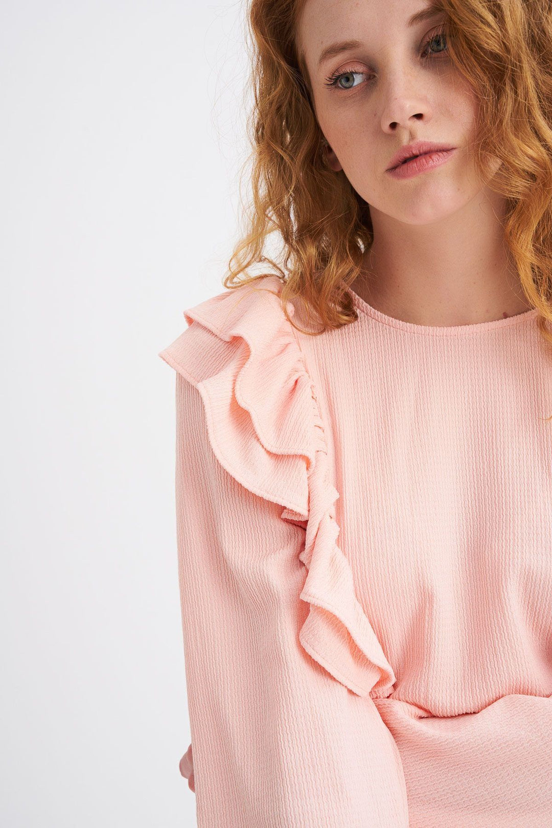 Frilled Crop Blouse With Waist Gipey Powder