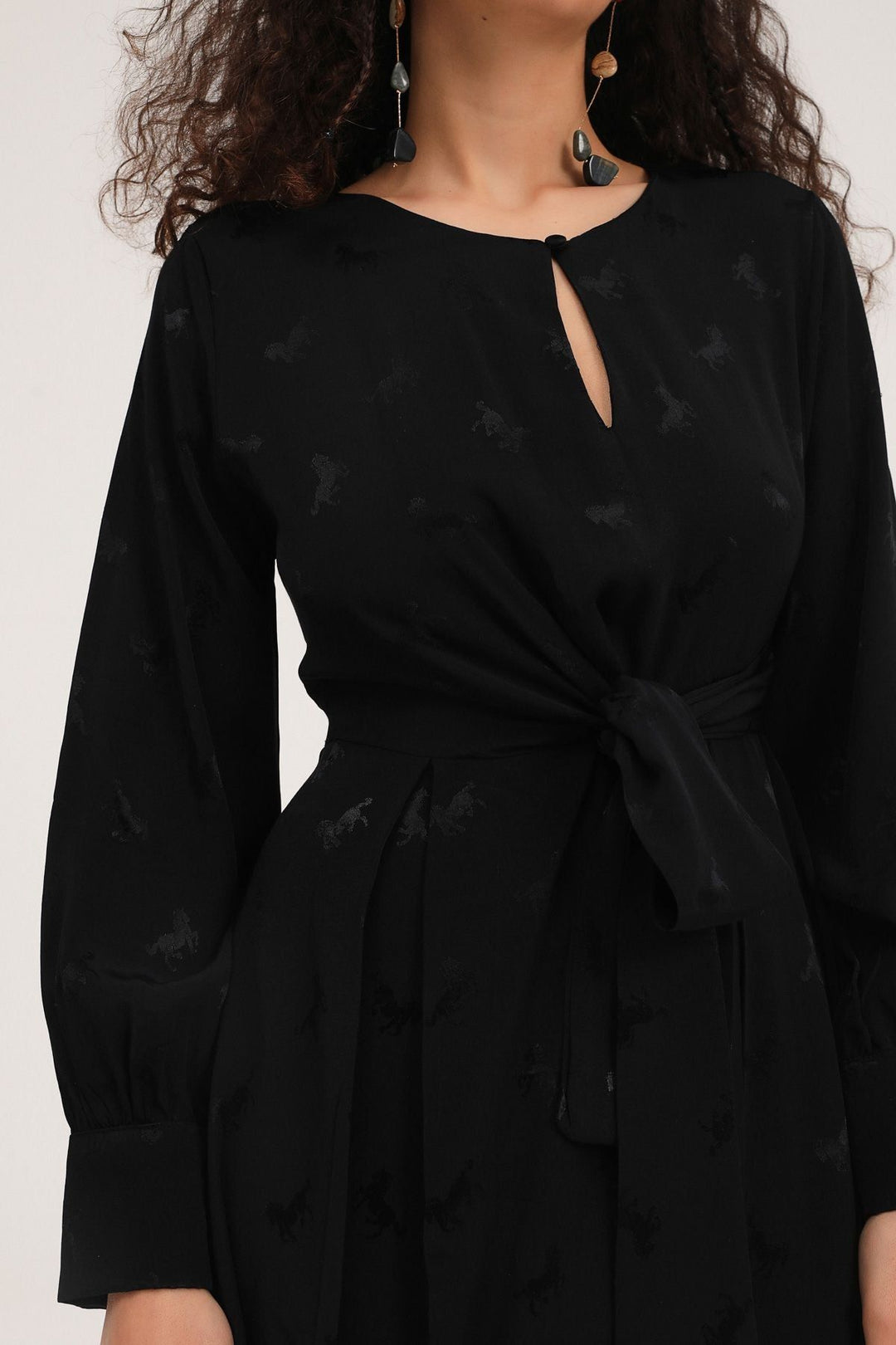 Tie Detailed Pleated Midi Dress Black