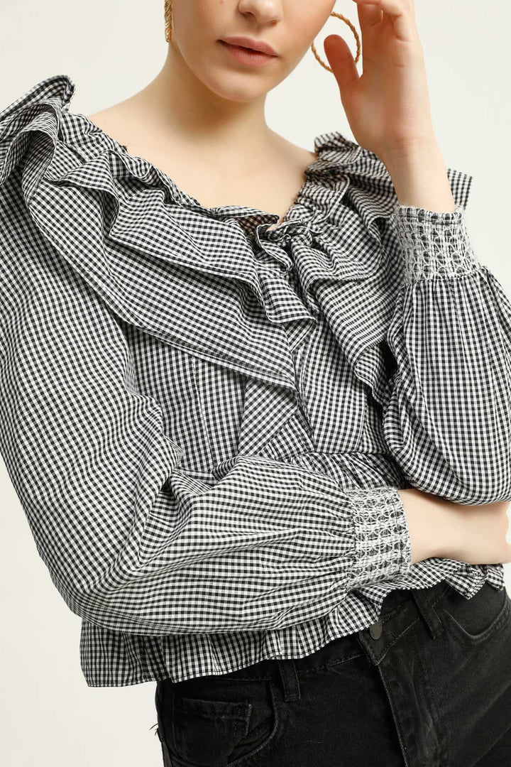 Volanlı V Yaka Bluz Siyah