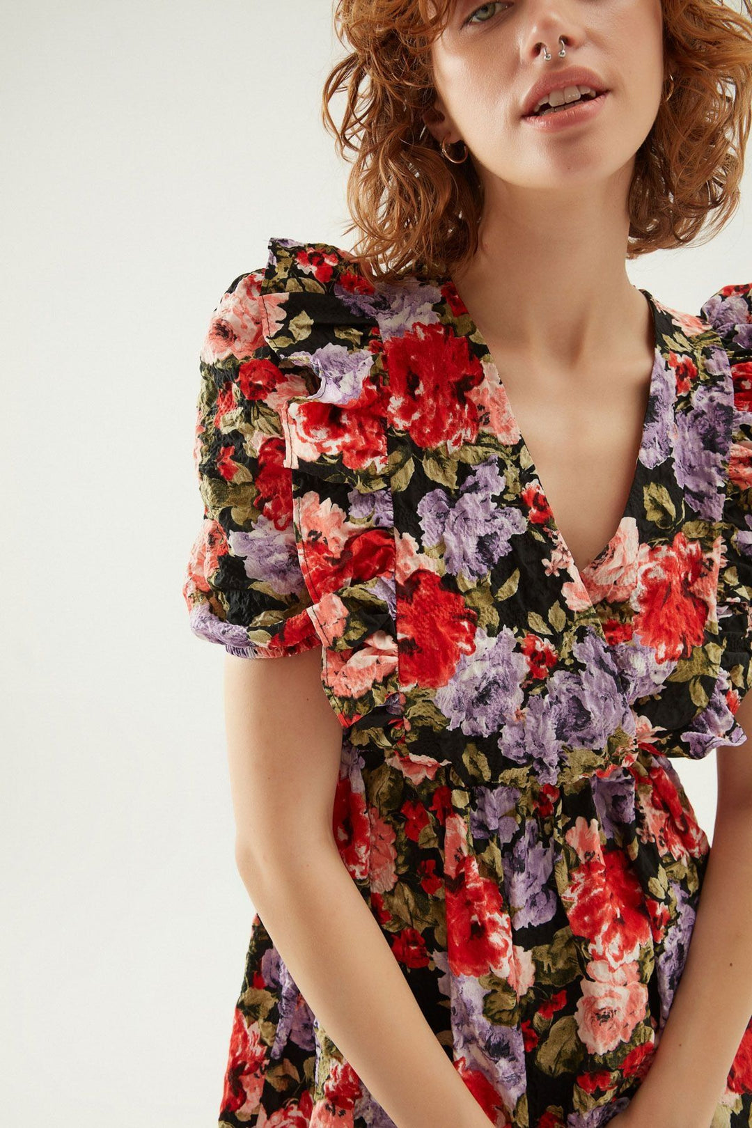 Desenli Fırfırlı Balon Kol Elbise Siyah