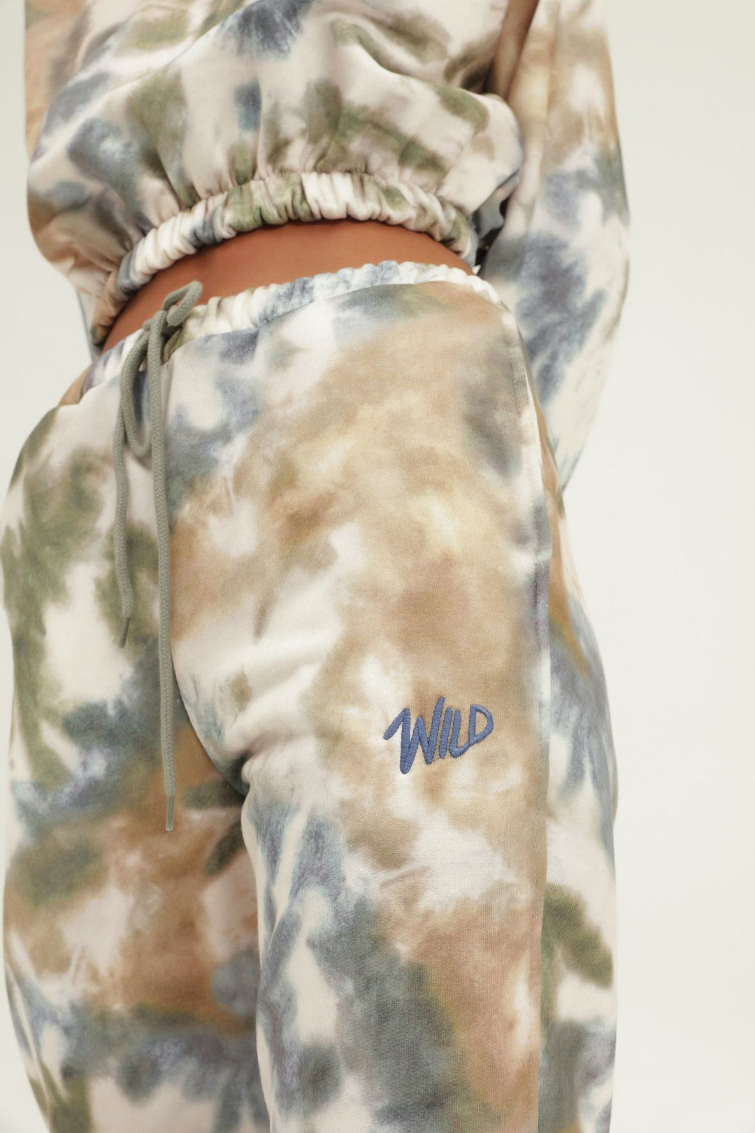 Batik Patterned Tracksuit Indigo