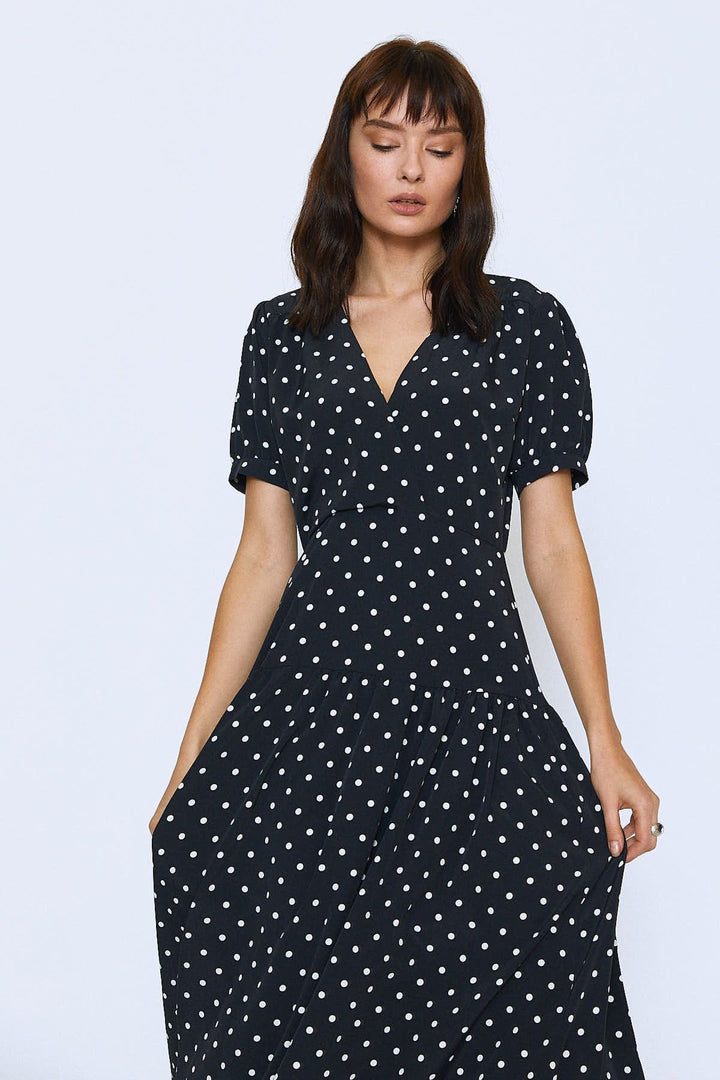 Puantiye Desenli V Yaka Elbise Siyah