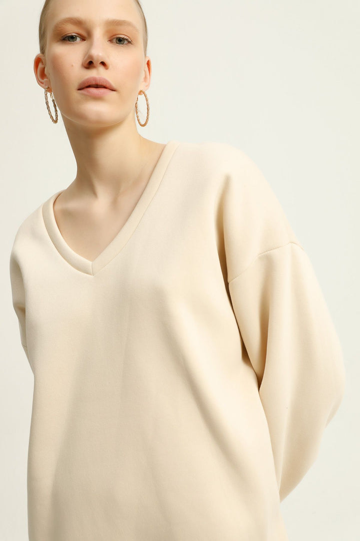 V Neck Sweatshirt Beige