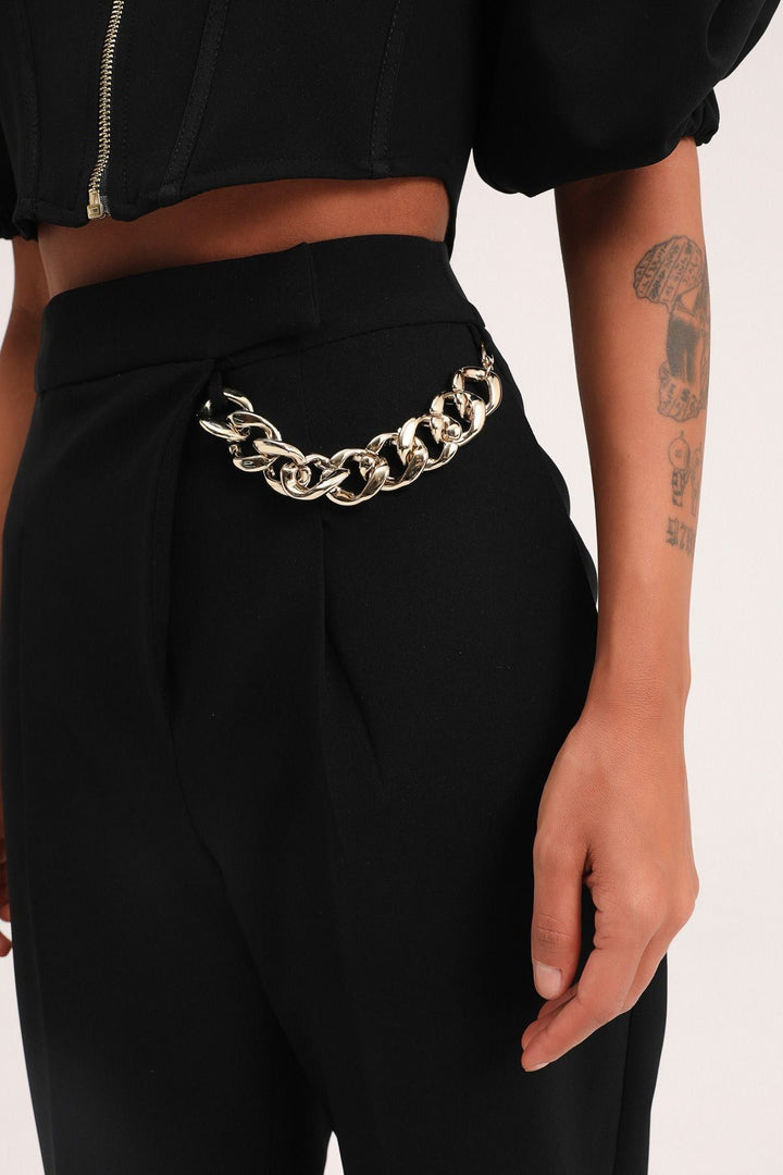 Zincir Aksesuarlı Yüksel Bel Pantolon Siyah