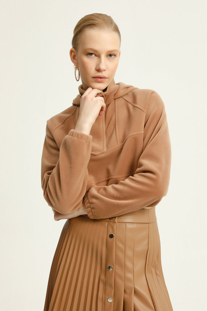 Hooded Fleece Sweatshirt Camel