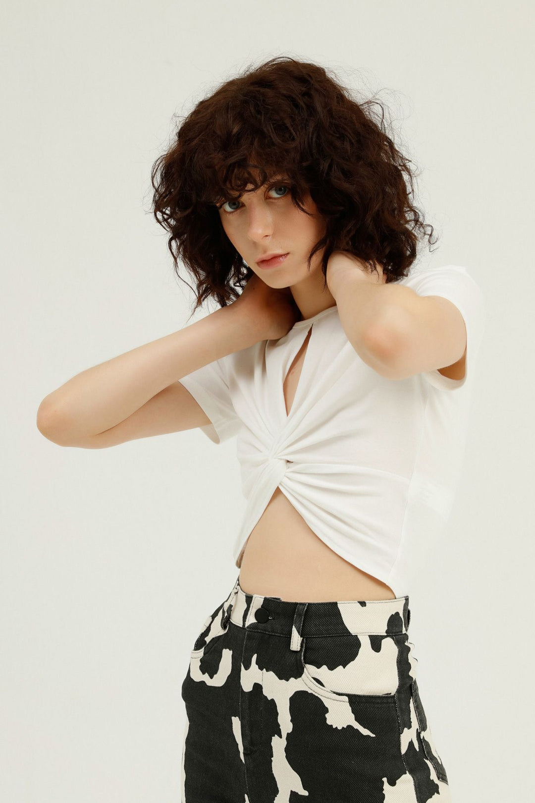 Düğüm Detaylı Crop Tişört Beyaz