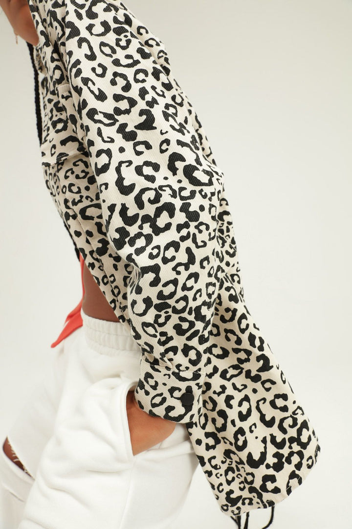 Leopar Desenli Cepli Gömlek Siyah