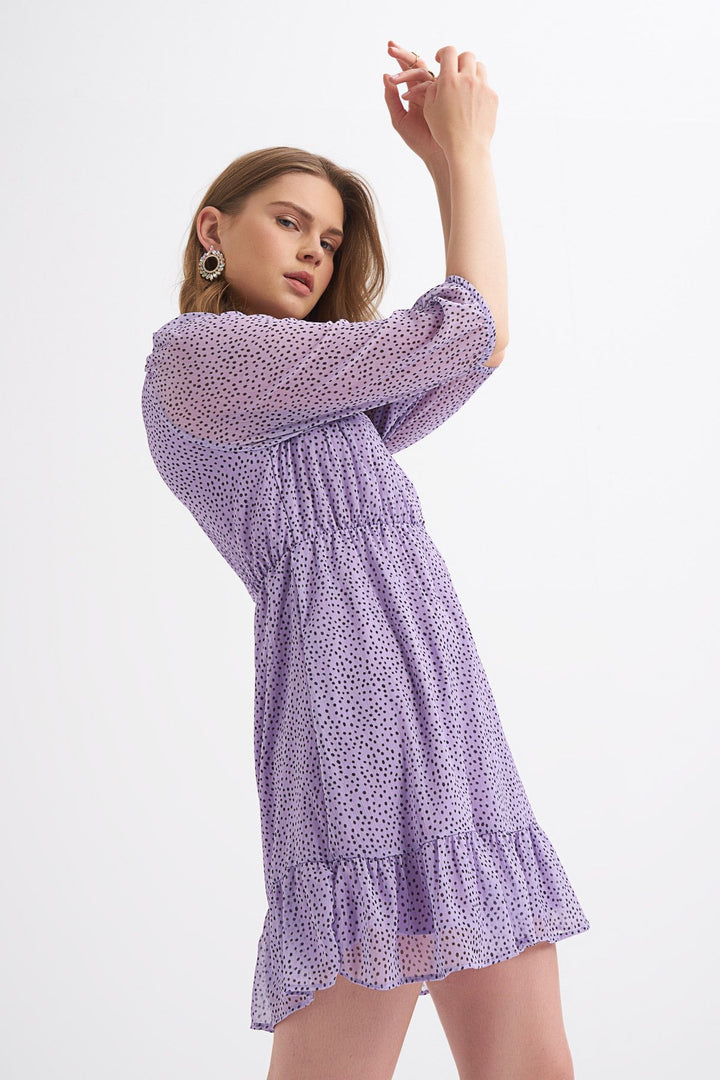 Desenli V Yaka Düğme Detaylı Elbise Lila