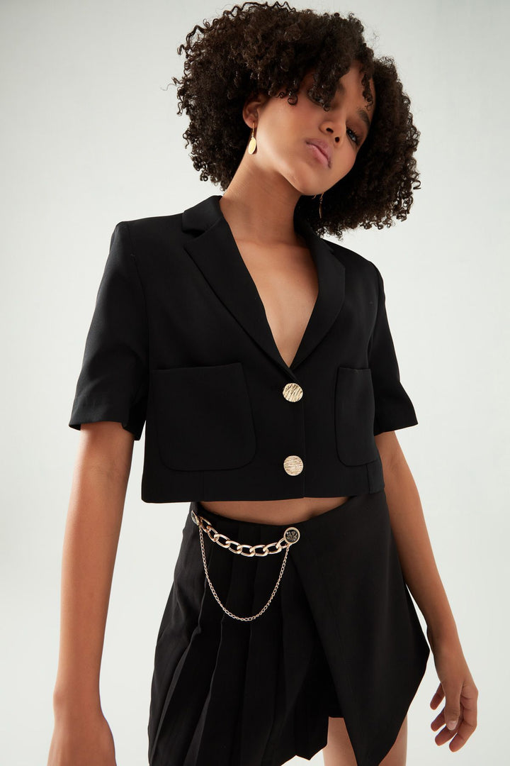 Pocket Detailed Crop Blazer Jacket Black