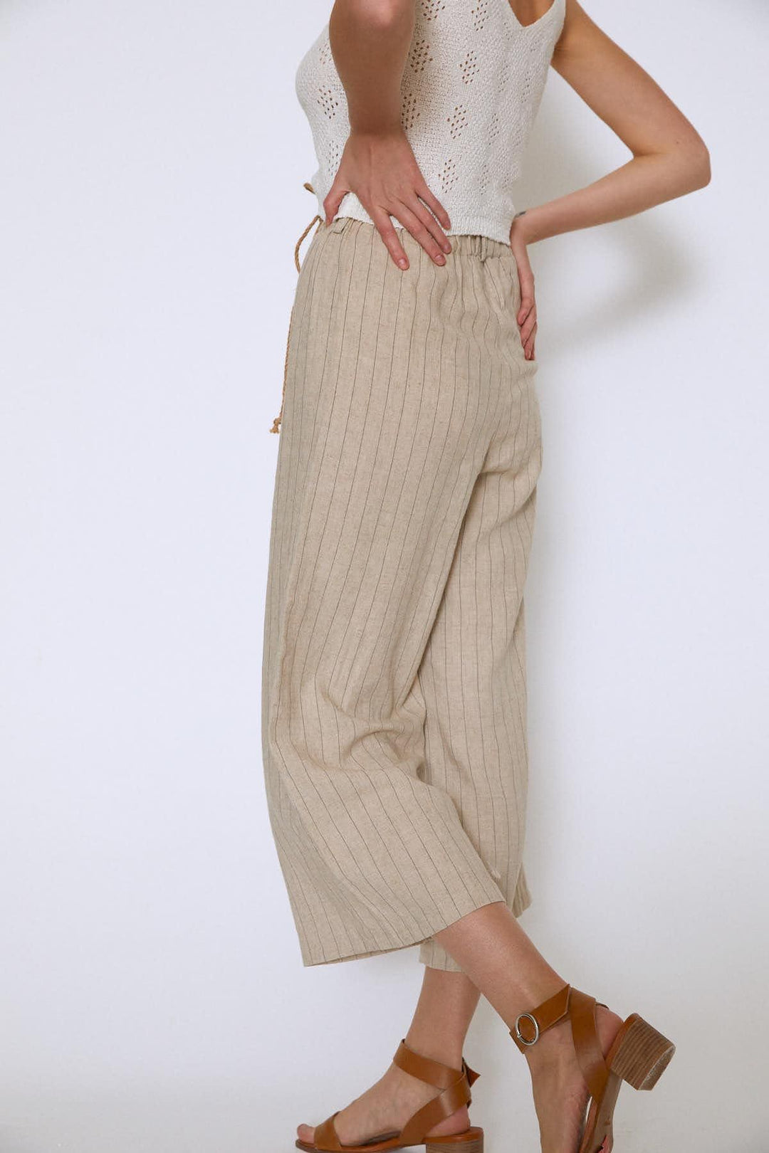 Hasır Kemerli Keten Pantolon Bej