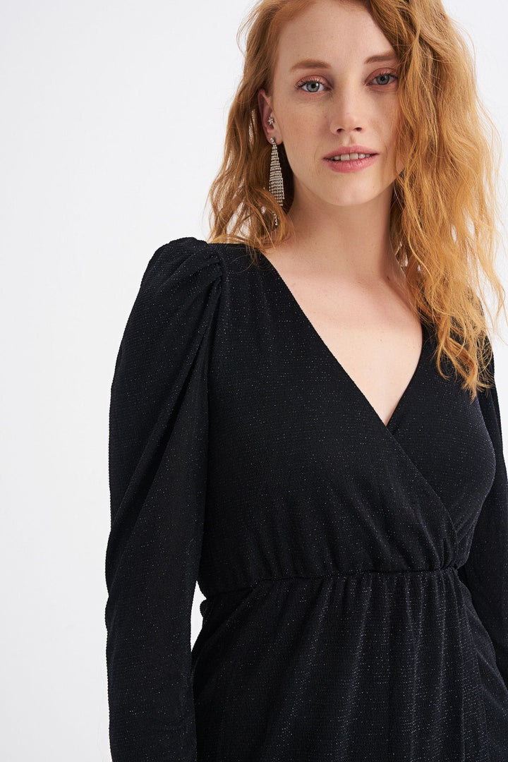 Wrapped Back Detailed Dress Black