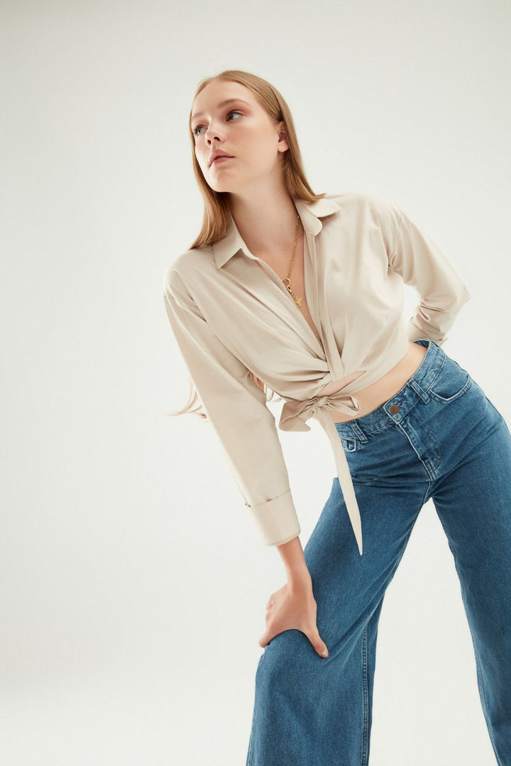 Önü Bağlamalı Crop Gömlek Taş