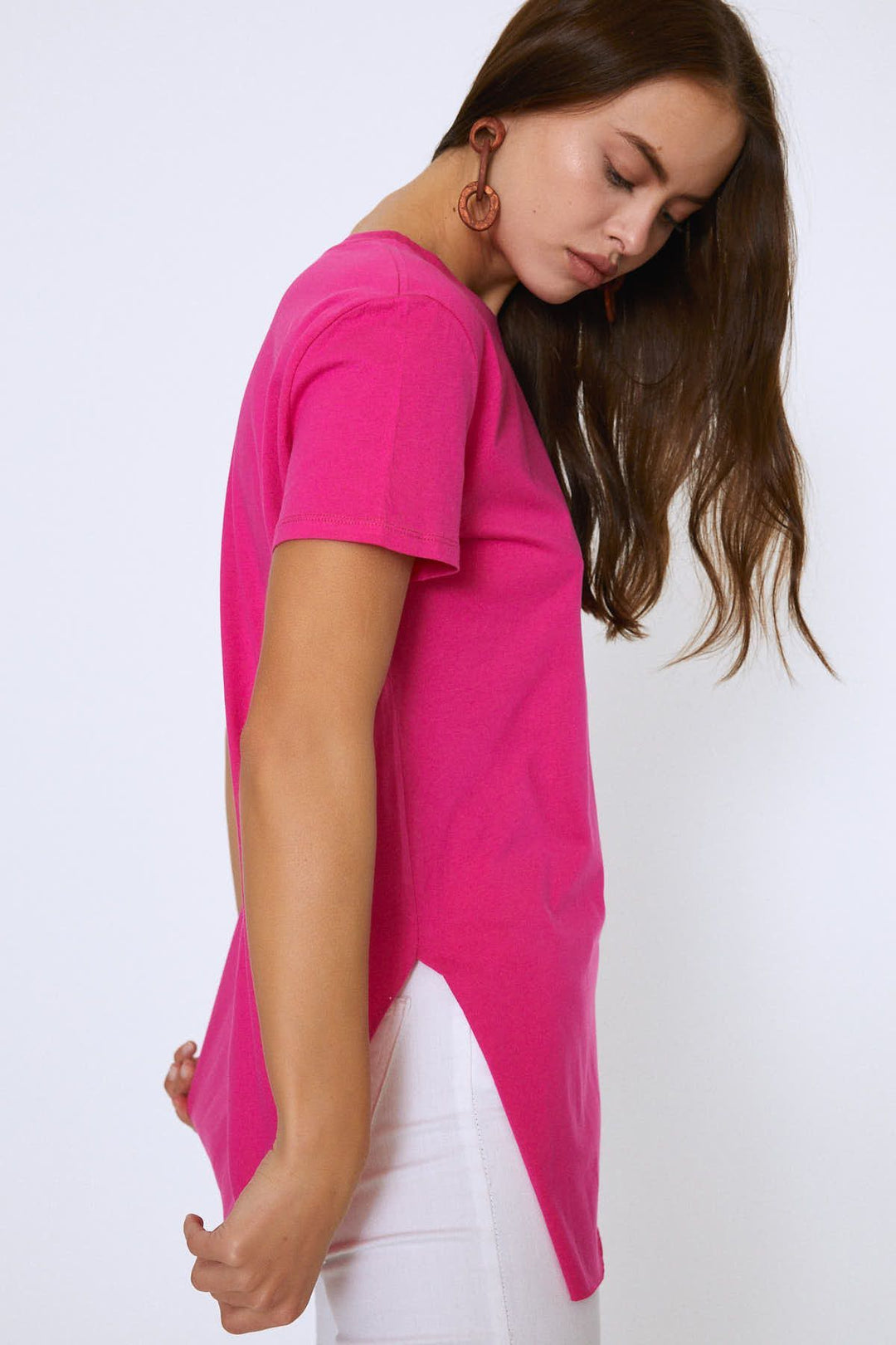 Bisiklet Yaka Yanı Yırtmaçlı Tişört Fuşya