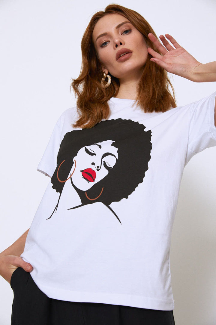 Önü Baskılı Tişört Beyaz