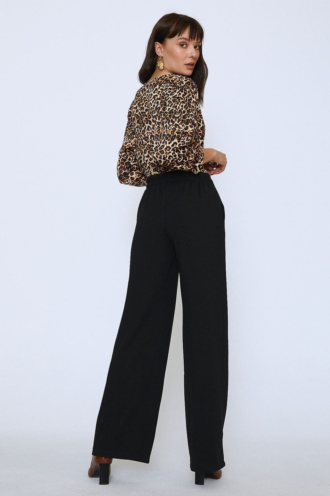 Geniş Paça Cepli Örme Pantolon Siyah