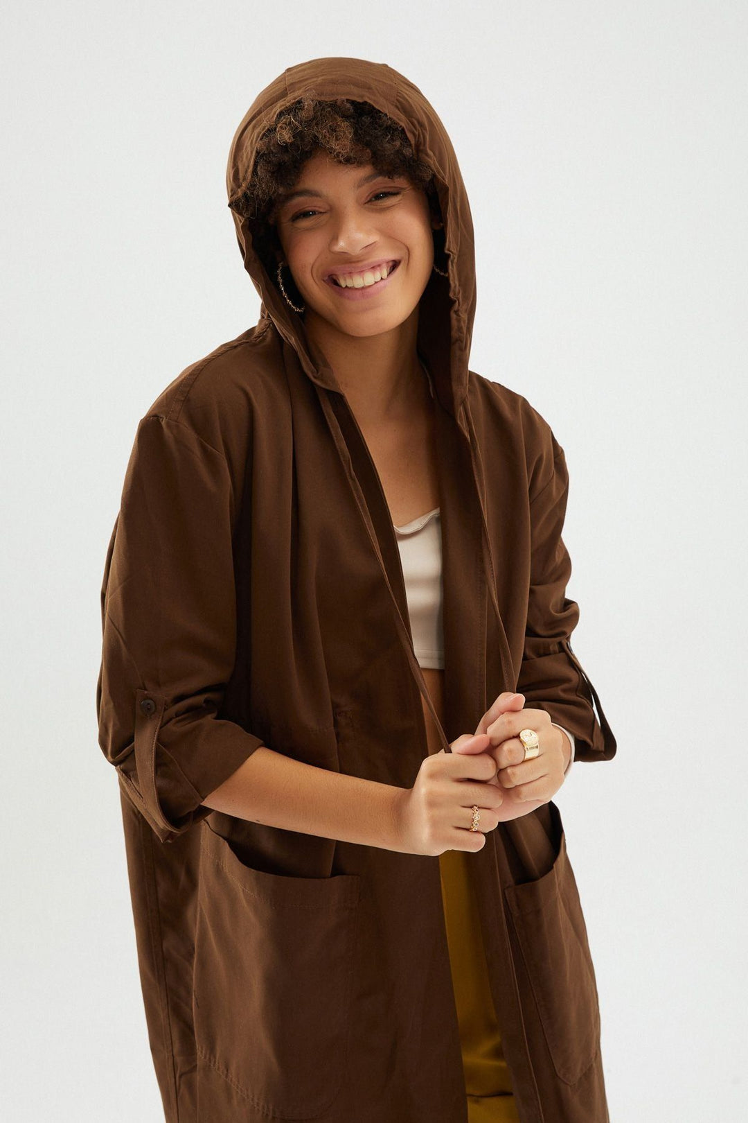 Beli Büzgülü Kapüşonlu Trençkot Kahverengi